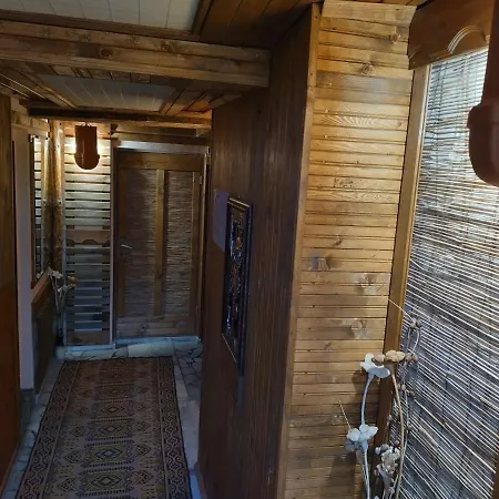 вишнева градина Vendégház 3*