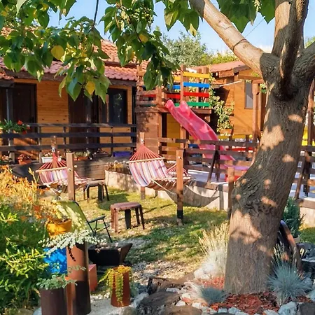 вишнева градина Brestnik